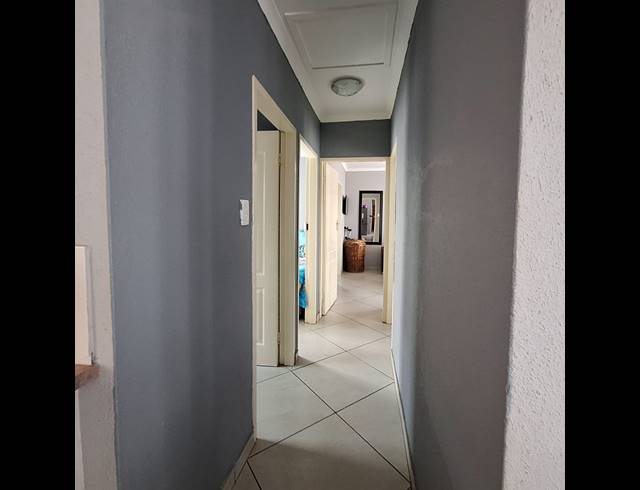 3 BEDROOM HOUSE FOR SALE IN BERGSIG